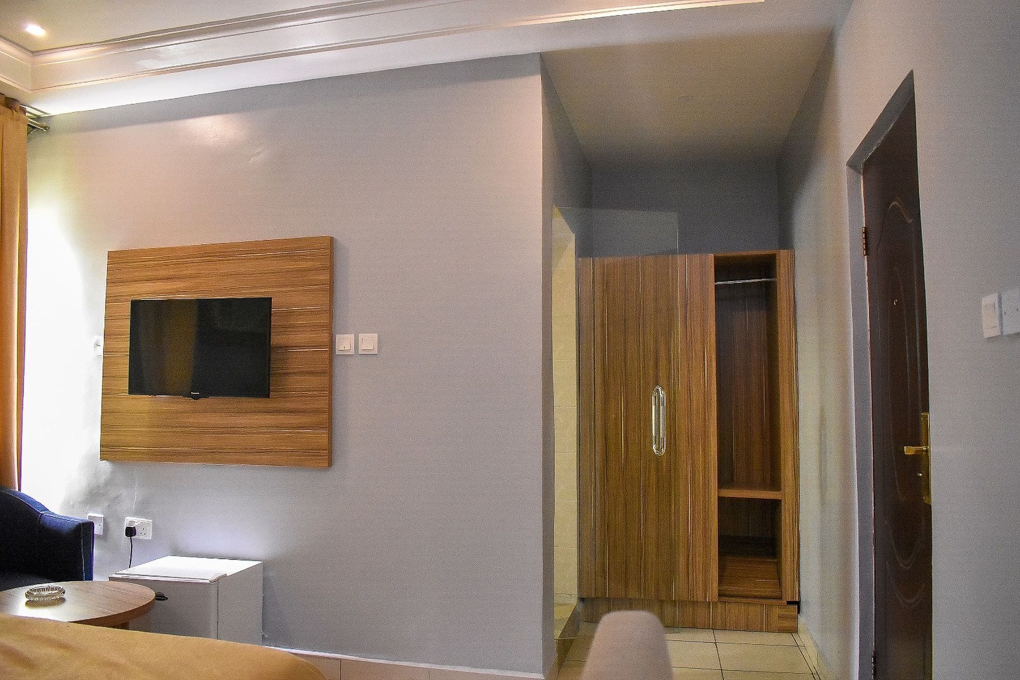 Dublina Suites Festac Town Ngoại thất bức ảnh