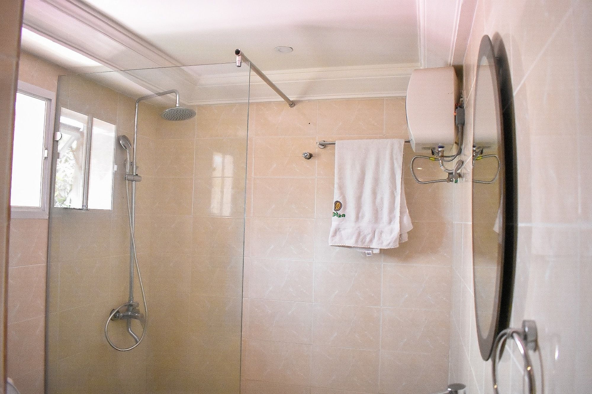 Dublina Suites Festac Town Ngoại thất bức ảnh